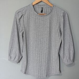 House Of‎ Tory Gray Women's Crew Neck Ribbed 3/4 Puff Sleeve Top